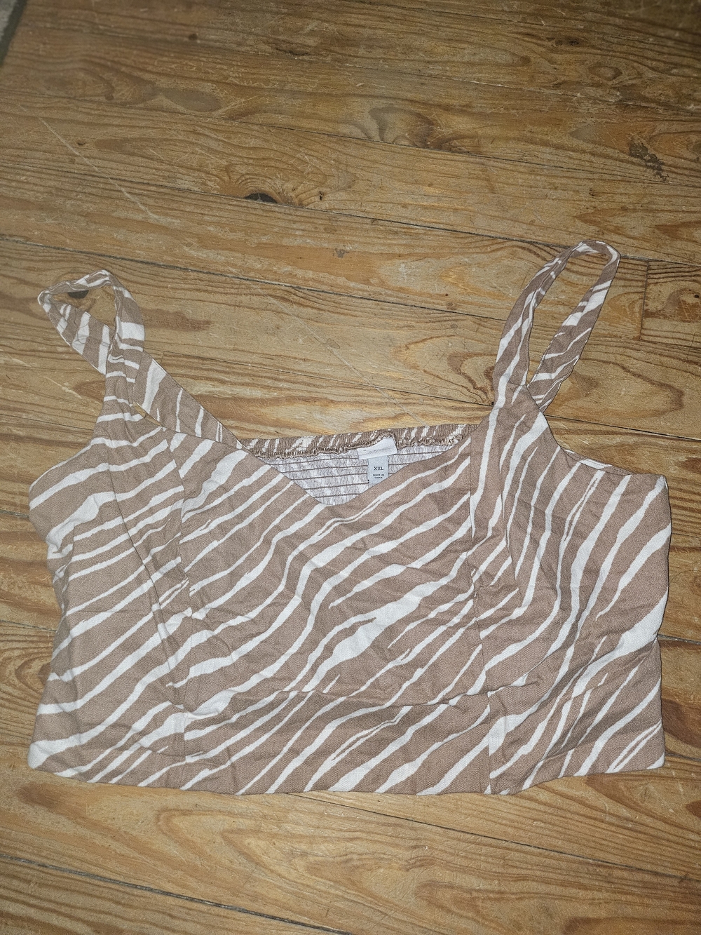 a new day Beige and White Zebra-Print Crop Camisole